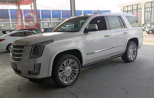 Cadillac Escalade 2018 for sale in Iraq - Basra